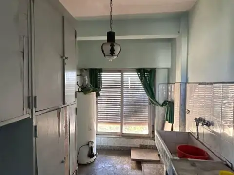 Depto Tipo Casa en Venta de 10 ambientes