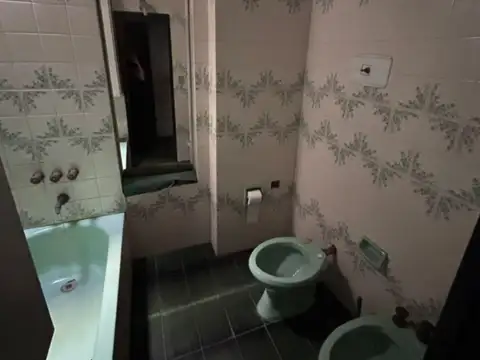 Depto Tipo Casa en Venta 60 años