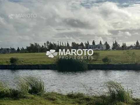 Terreno en  LOTE AL AGUA EN VENTA - MAROTO PROPIEDADES