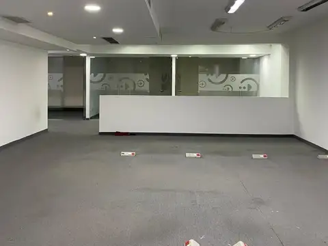 Oficina en Venta 15 años