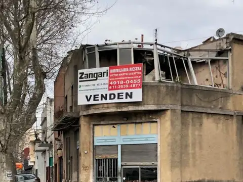 VENTA- 2 VIVIENDAS 7 AMB + LOCAL EN ESQUINA EN BLOCK P/RECICLAR-POMPEYA