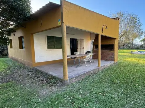 Casa de 1 dormitorio en venta en barrio J. Newbery