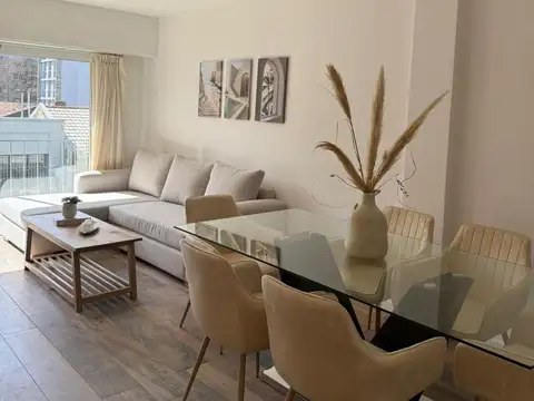 Departamento de cuatro ambientes a la calle c/ balcón y espacio de cochera, Alberti 2600, Plaza Mitr