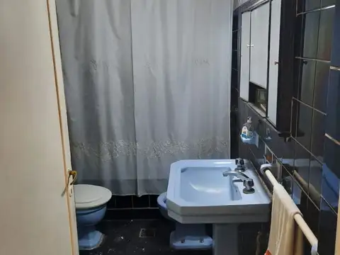 Local en Alquiler en Caseros, $ 2.500.000