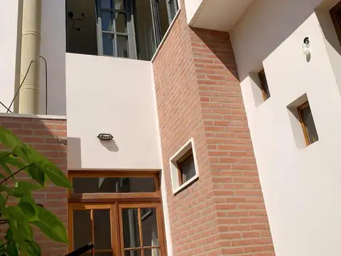 Depto Tipo Casa en Venta en Liniers, USD 135.000