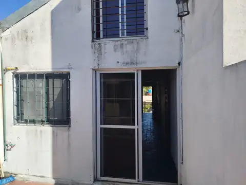 Depto Tipo Casa en Venta de 2 ambientes