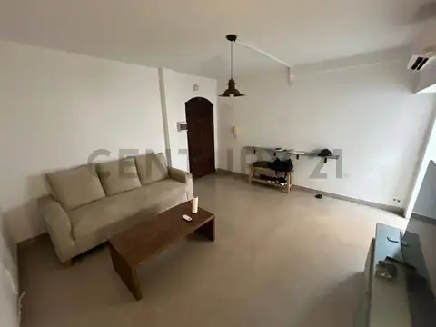 Depto Tipo Casa en Venta en Adrogue, USD 95.000
