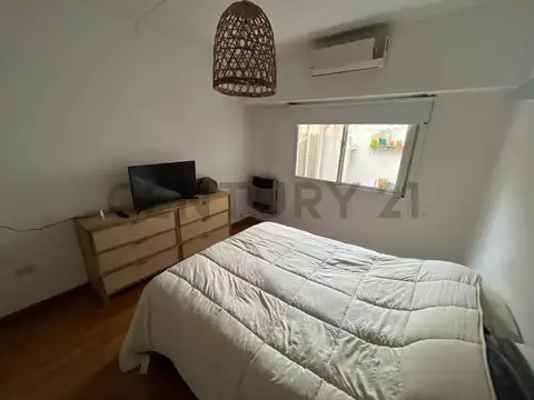 Depto Tipo Casa en Venta 46 años