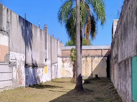 GRAN TERRENO EN VENTA AV. SAN MARTÍN IDEAL CONSTRUCTORA