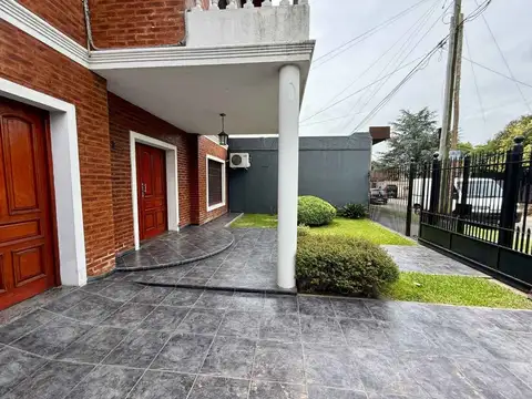 Casa en Venta en Quilmes, USD 180.000