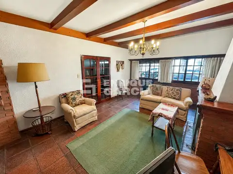 Casa en Venta en Flores, USD 348.000