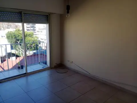 Ramon L. Falcon 3226 , Piso 4