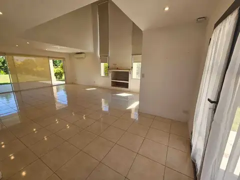 Casa en Alquiler 5 años