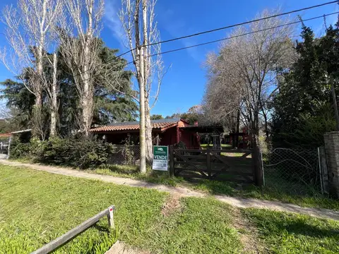 CASA 3 DORM. 2 BAÑOS - PILETA - PARQUE - LAGUNA DE LOBOS