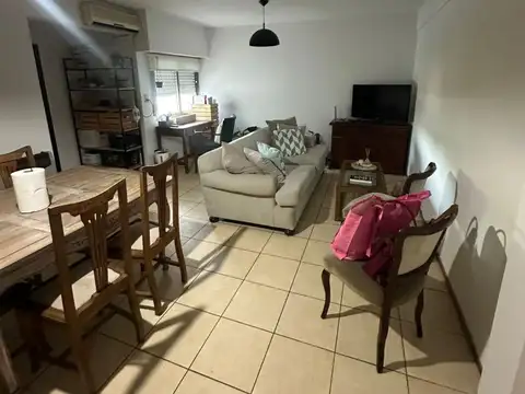 Neuquen 3600, Piso 1°