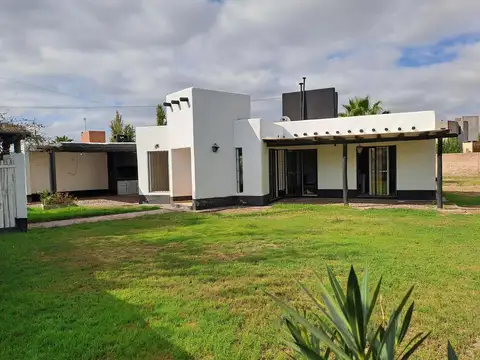 Casa en Venta en El Sauce, USD 107.000