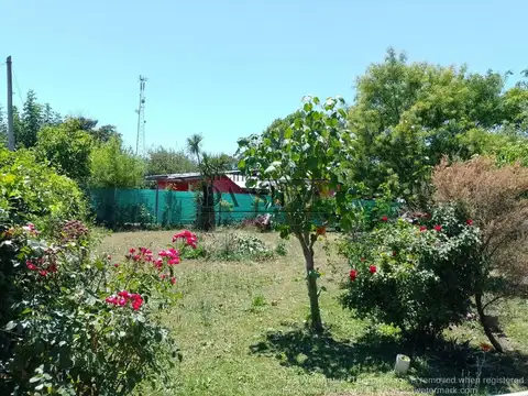 Casa 2 ambientes con 1 baño