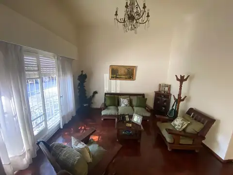 SAN NICOLÁS 940