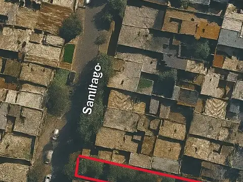 Terreno en Venta 8  mts Frente