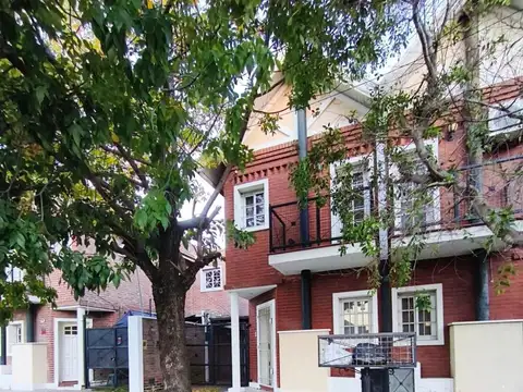 Depto Tipo Casa en Venta de 2 dormitorios
