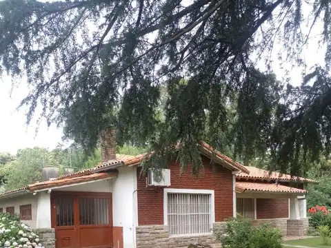 Quinta en Venta con 1 cochera