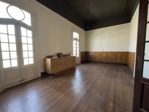 Local en Alquiler en Quilmes, $ 15.000.000