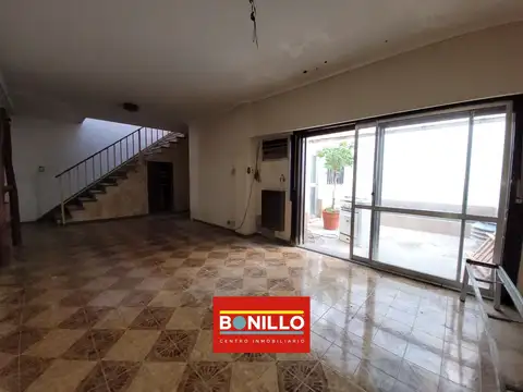 Local alquiler Villa Pueyrredón