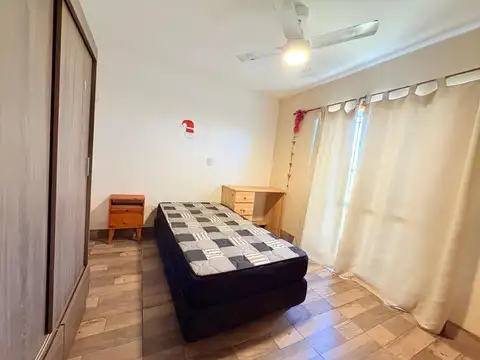Casa de tres dormitorios con pileta