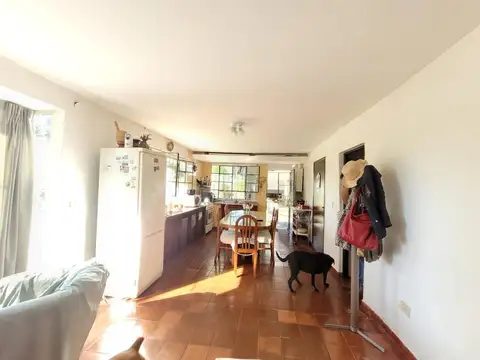 Casa en Venta con 5 cocheras