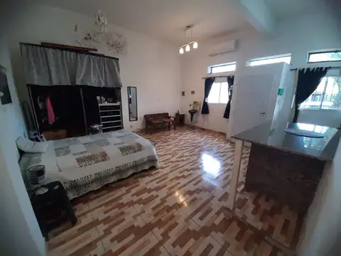 Depto Tipo Casa en Venta de 1 dormitorio