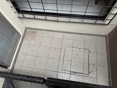 Viamonte 2381, Lanús