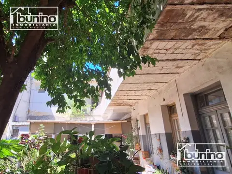 Depto Tipo Casa 16 ambientes con 4 baños