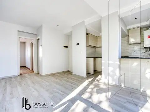 Departamento en Venta en Plaza Mitre, USD 135.000