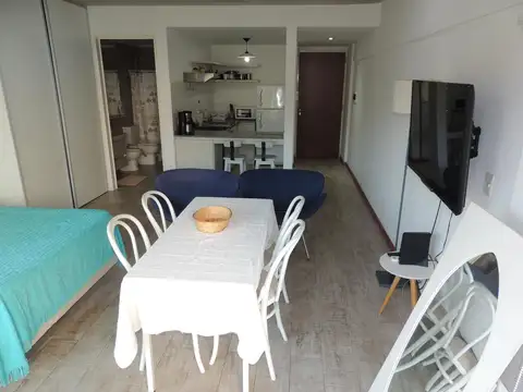 José Andrés Pacheco De Melo 2700