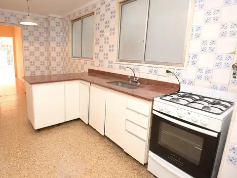Semi Piso en Recoleta 4 amb cochera UNICO