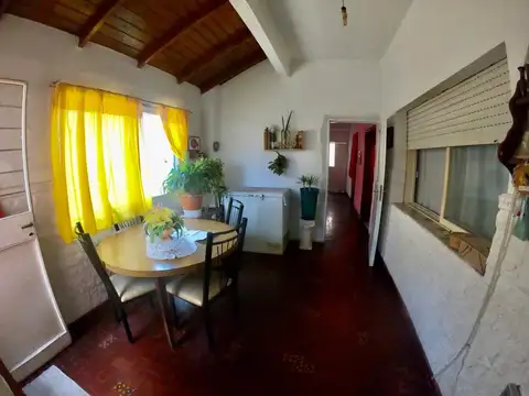 Depto Tipo Casa en Venta en Ramos Mejia, USD 128.000