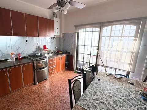 Depto Tipo Casa en Venta 35 años