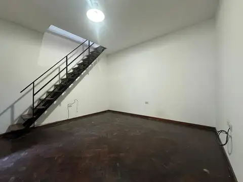 Depto Tipo Casa en Venta de 1 dormitorio