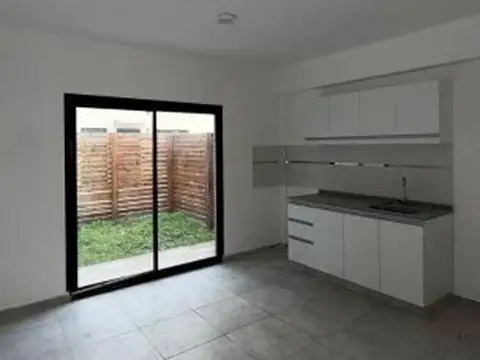 Depto Tipo Casa en Venta de 2 dormitorios