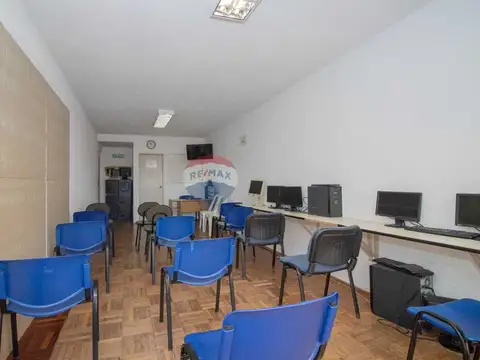 VENTA DE OFICINAS CON RENTA EN EL CENTRO PISO 10