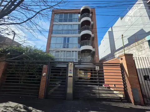 Avellaneda  al 1000