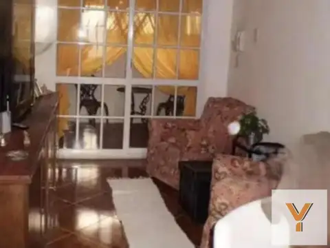 Depto Tipo Casa en Venta en Bernal, USD 65.500