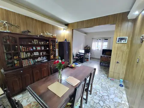Casa en Venta con 1 cochera