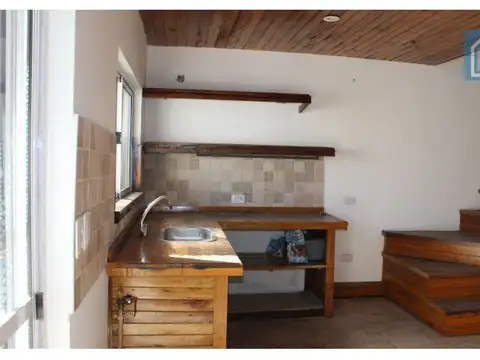 Casa 3 ambientes con 2 baños