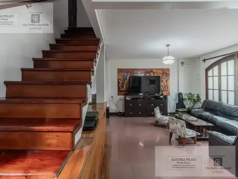Casa 5 ambientes con 3 baños