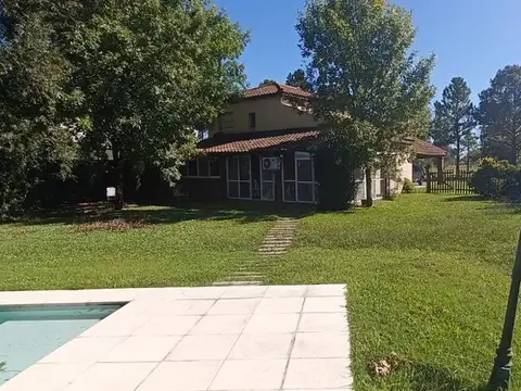 Casa en Venta de 4 dormitorios