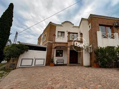 Casa en Venta de 4 dormitorios