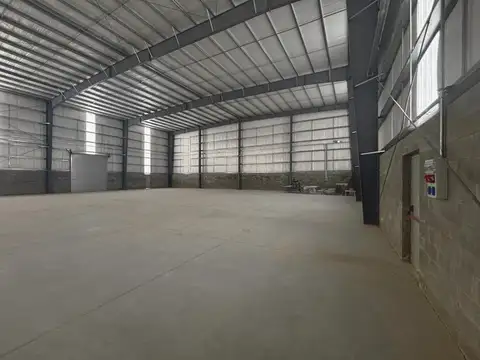 Nave Industrial / Galpón / Depçosito 1710 m2 alquiler en Carlos Spegazzini Polo Industrial Ezeiza
