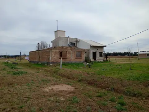 Casa en Venta en Villa Esquiu, USD 469.999
