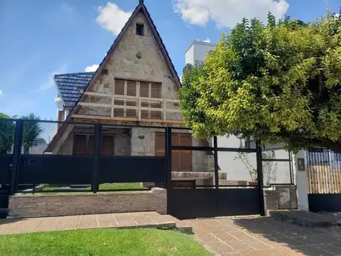Casa en Venta en Ciudad Jardín del Palomar, USD 390.000